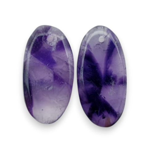 Amethyst pair of cabochons with hole 20x10 mm no. R104 Amethyst pair of cabochons with hole 20x10 mm no. R104