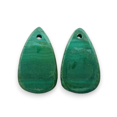 Malachite pair of cabochons with hole 18x11 mm no. R81 Malachite pair of cabochons with hole 18x11 mm no. R81