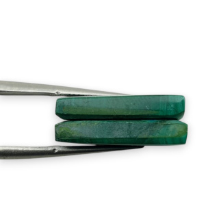 Malachite pair of cabochons with hole 19x11 mm no R52