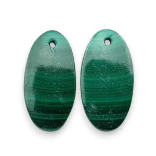 Malachite pair of cabochons with hole 20x10 mm no R61