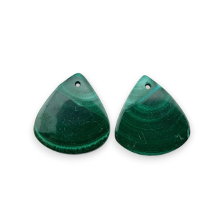 Malachite pair of cabochons with hole 20x19 mm no R59