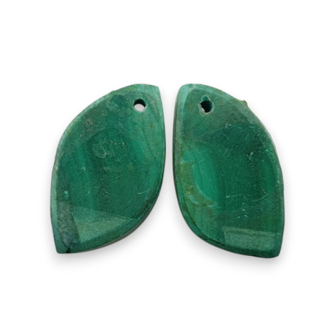 Malachit para kaboszonów z dziurką 21x12 mm nr R71 Malachit para kaboszonów z dziurką 21x12 mm nr R71