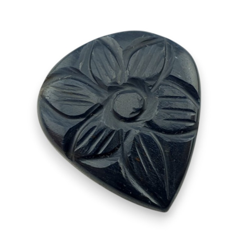 Blue tiger's eye carved cabochon 27x24 mm no 107 Blue tiger's eye carved cabochon 27x24 mm no 107