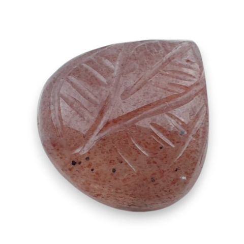 Strawberry quartz carved cabochon 18x17 mm no 83 Strawberry quartz carved cabochon 18x17 mm no 83