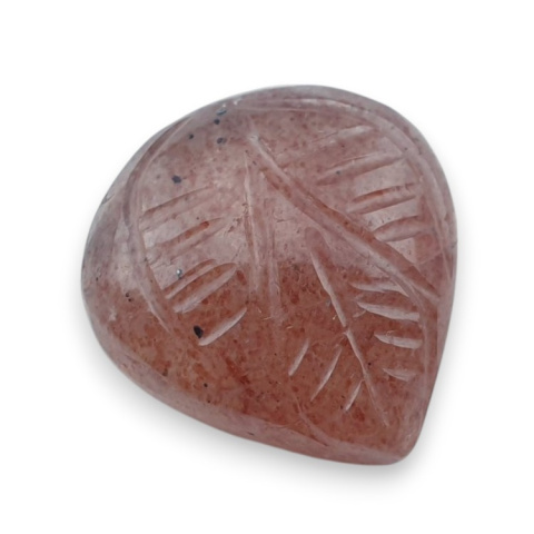 Strawberry quartz carved cabochon 18x17 mm no 83 Strawberry quartz carved cabochon 18x17 mm no 83
