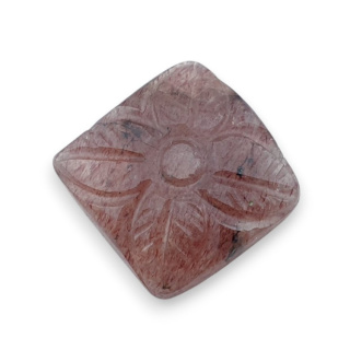 Strawberry quartz carved cabochon 20x20 mm no 37