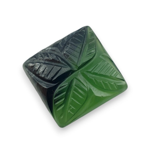 Nephrite carved cabochon 18x17 mm no 74 Nephrite carved cabochon 18x17 mm no 74