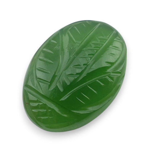Nephrite carved cabochon 22x16 mm no 33 Nephrite carved cabochon 22x16 mm no 33
