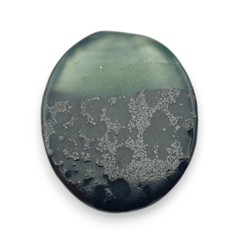 Nephrite carved cabochon 22x18 mm no 47 Nephrite carved cabochon 22x18 mm no 47