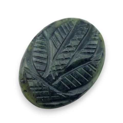 Nephrite carved cabochon 24x18 mm no 80 Nephrite carved cabochon 24x18 mm no 80