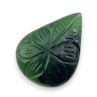 Nephrite carved cabochon 28x21 mm no 25