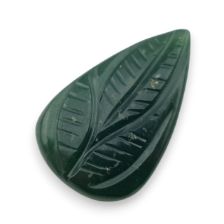 Nephrite carved cabochon 29x18 mm no 4