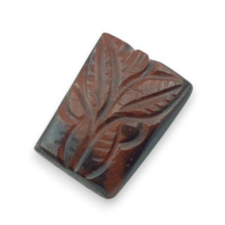 Red tiger's eye carved cabochon 21x16 mm no 25