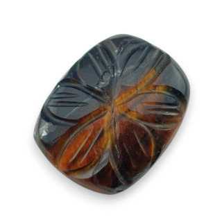 Red tiger's eye carved cabochon 23x19 mm no 37