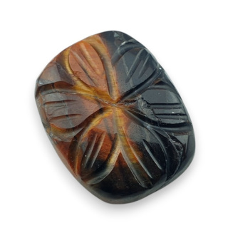 Red tiger's eye carved cabochon 23x19 mm no 37