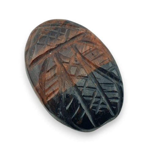 Red tiger's eye carved cabochon 27x18 mm no 26 Red tiger's eye carved cabochon 27x18 mm no 26