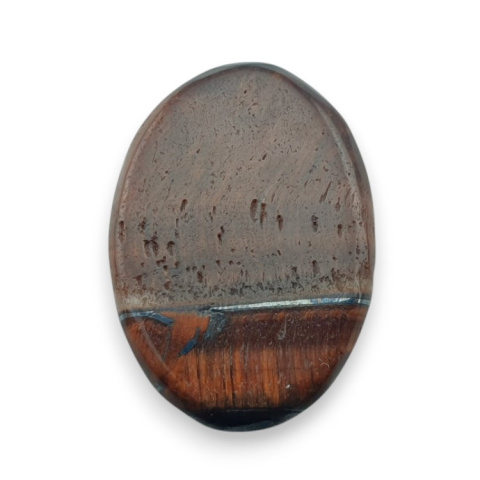 Red tiger's eye carved cabochon 27x19 mm no 67 Red tiger's eye carved cabochon 27x19 mm no 67