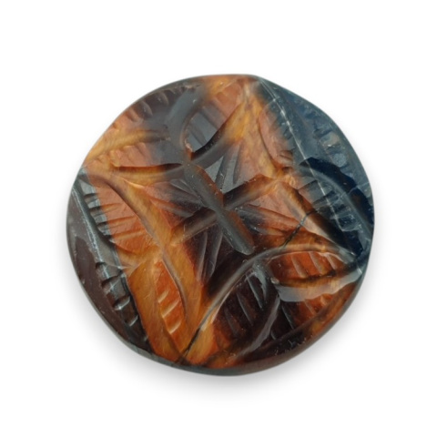 Red tiger's eye carved cabochon fi 23 mm no 11 Red tiger's eye carved cabochon fi 23 mm no 11