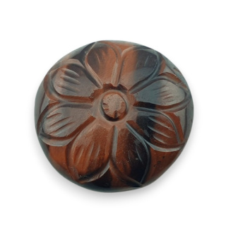 Red tiger's eye carved cabochon fi 24 mm no 17