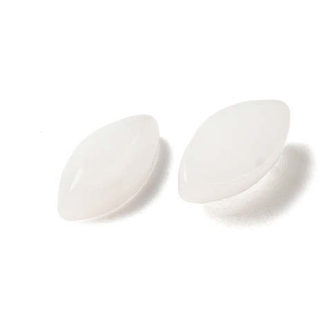 White jade cabochon horse eye 8x4 mm 1 pc White jade cabochon horse eye 8x4 mm 1 pc
