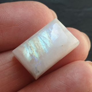 Moonstone cabochon 19x12 mm no A389