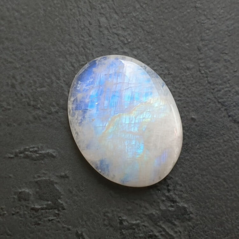Moonstone cabochon 23x18 mm no A414 Moonstone cabochon 23x18 mm no A414