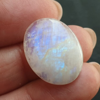 Moonstone cabochon 23x18 mm no A414