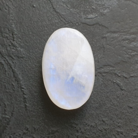 Moonstone cabochon 24x15 mm no A407 Moonstone cabochon 24x15 mm no A407