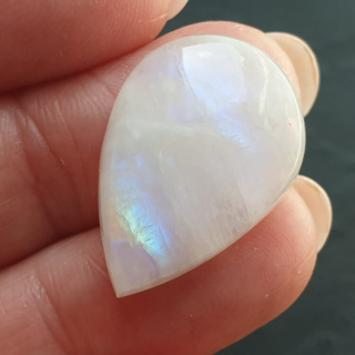 Moonstone cabochon 24x17 mm no A364