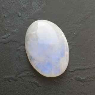 Moonstone cabochon 24x17 mm no A393