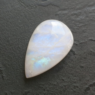 Moonstone cabochon 25x16 mm no A424