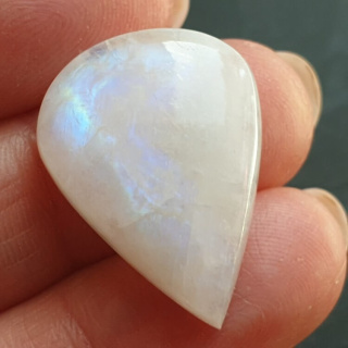 Moonstone cabochon 25x19 mm no A416