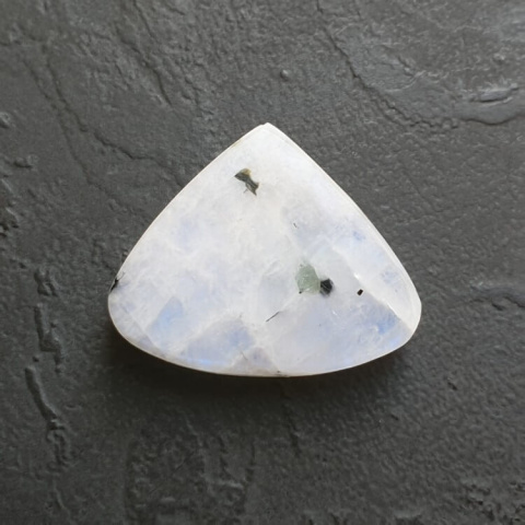 Moonstone cabochon 25x21 mm no A417
