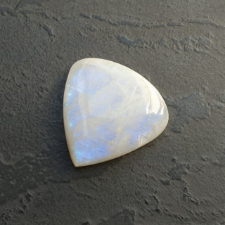 Moonstone cabochon 25x25 mm no A338