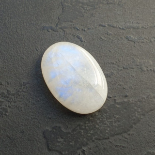 Moonstone cabochon 26x18 mm no A341