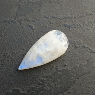 Moonstone cabochon 27x13 mm no A357