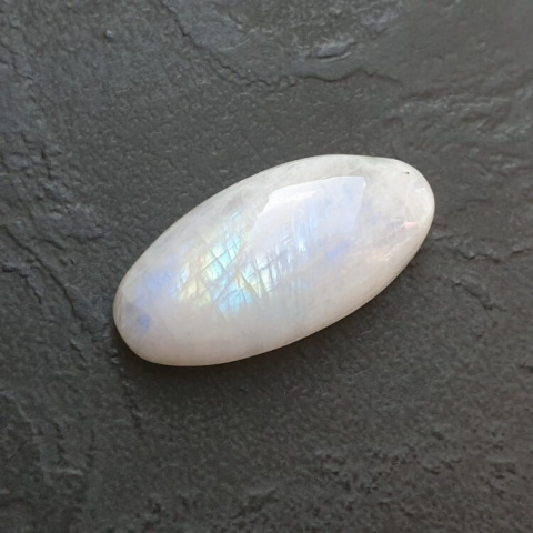 Moonstone cabochon 27x13 mm no A395