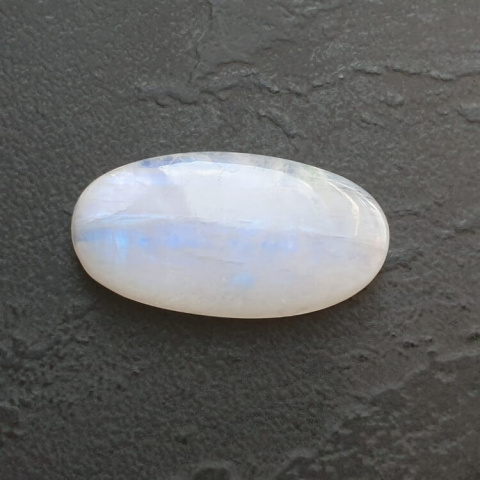 Moonstone cabochon 27x14 mm no A366
