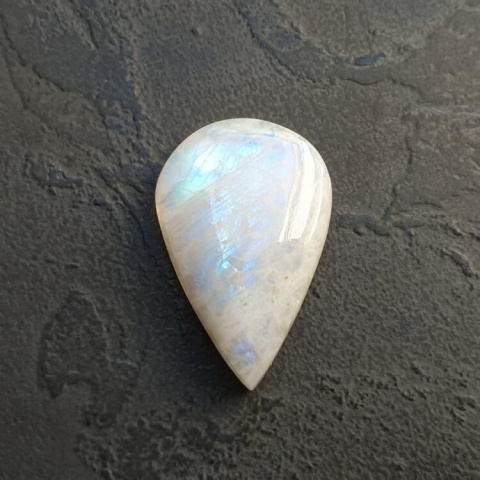 Moonstone cabochon 27x18 mm no A316