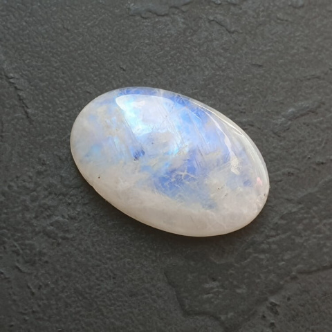 Moonstone cabochon 27x18 mm no A365