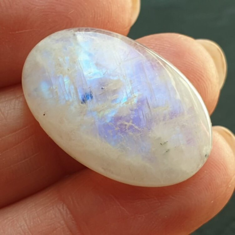 Moonstone cabochon 27x18 mm no A365