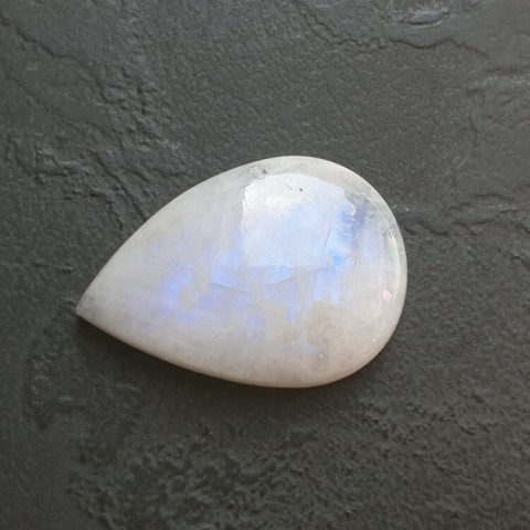Moonstone cabochon 27x19 mm no A391