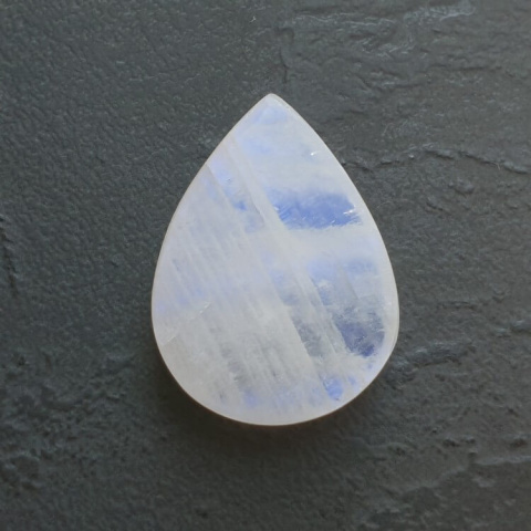 Moonstone cabochon 27x20 mm no A383