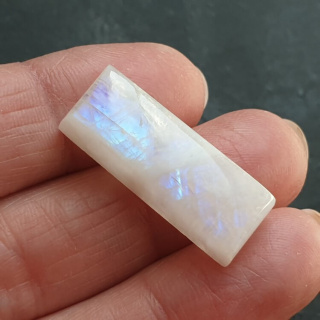 Moonstone cabochon 28x10 mm no A405