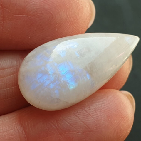 Moonstone cabochon 28x14 mm no A408
