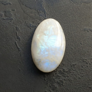 Moonstone cabochon 28x18 mm no A315