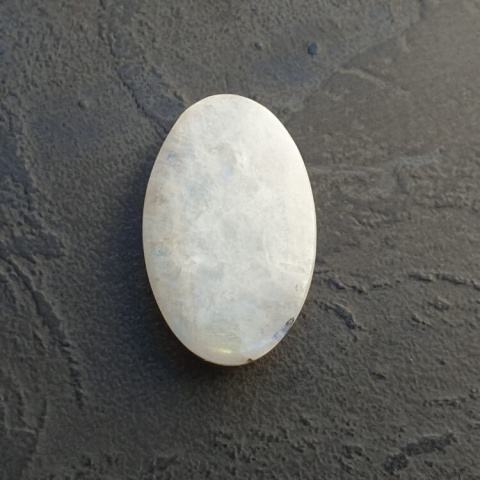 Moonstone cabochon 28x18 mm no A315