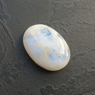 Moonstone cabochon 28x20 mm no A337
