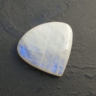 Moonstone cabochon 28x26 mm no A336
