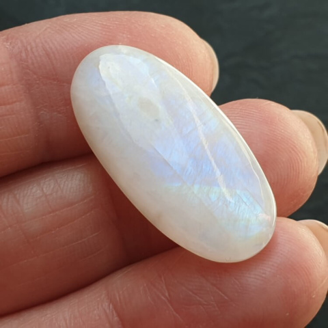 Moonstone cabochon 29x14 mm no A369